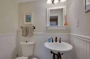 30 Surrey Rd, Winchester, MA 01890 - Photo 19
