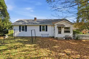 6 Birch St, West Brookfield, MA 01585 - Photo 3