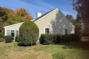 31 Dunbar Dr, Easton, MA 02356 - Photo 5
