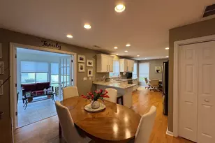 31 Dunbar Dr, Easton, MA 02356 - Photo 19