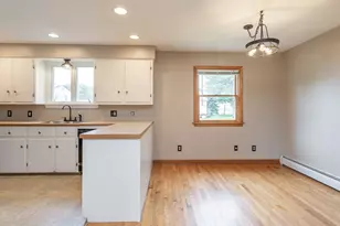 26 Midland Rd, Somerset, MA 02726 - Photo 9