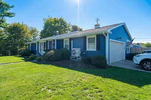 95 Caroline Ave, Somerset, MA 02725 - Photo 1
