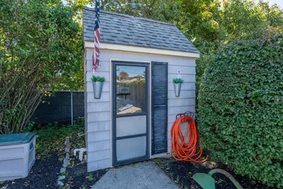 95 Caroline Ave, Somerset, MA 02725 - Photo 11