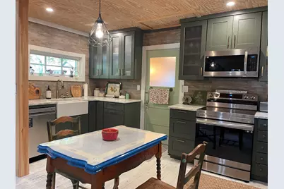 5 Lakeshore Dr, Wales, MA 01081 - Photo 5