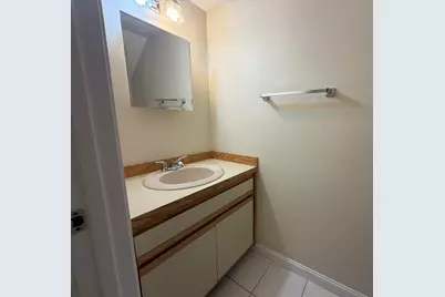100 Merrimack Ave #53, Dracut, MA 01826 - Photo 9