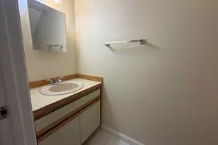 100 Merrimack Ave, Dracut, MA 01826 - Photo 9
