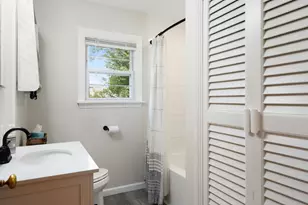 62 Clayton Rd, Holyoke, MA 01040 - Photo 31