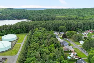 62 Clayton Rd, Holyoke, MA 01040 - Photo 5