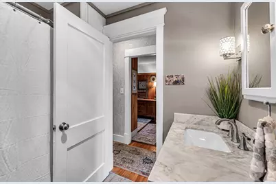 18 Fabyan St, West Springfield, MA 01089 - Photo 23