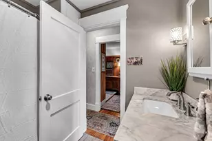 18 Fabyan St, West Springfield, MA 01089 - Photo 23