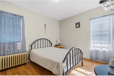 58 Lombard St, New Bedford, MA 02740 - Photo 9