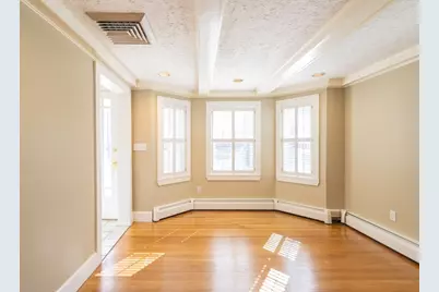 129 Lynn Street #1, Peabody, MA 01960 - Photo 5