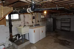 358 East St, Ludlow, MA 01056 - Photo 15