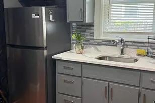 59 Birchcroft Rd, Boston, MA 02136 - Photo 5