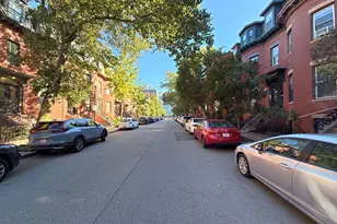 81 E Brookline St, Boston, MA 02118 - Photo 19