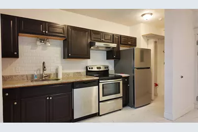32 Ransom Rd #11, Boston, MA 02135 - Photo 3