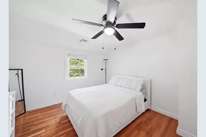 856 Newport Ave, Attleboro, MA 02703 - Photo 17