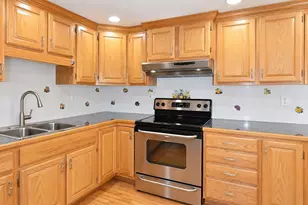 22 Dana St, Somerville, MA 02145 - Photo 3