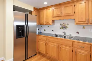 22 Dana St, Somerville, MA 02145 - Photo 5