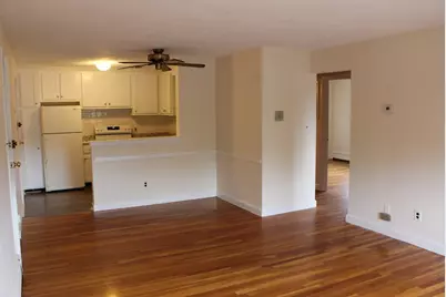 31 Warren St #2-4, Waltham, MA 02453 - Photo 3