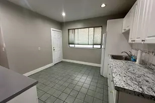 6 Althea St, Boston, MA 02122 - Photo 27