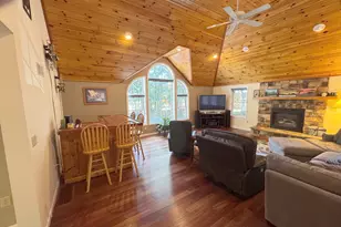 20 Emerald St, Tyngsborough, MA 01879 - Photo 7