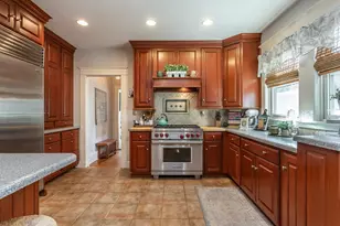 195 Bedford St, New Bedford, MA 02740 - Photo 7