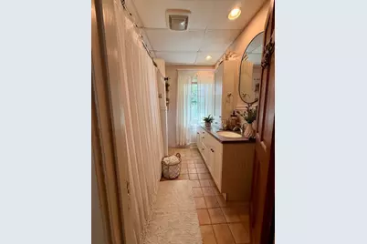 195 Bedford Street, New Bedford, MA 02740 - Photo 21