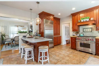 195 Bedford Street, New Bedford, MA 02740 - Photo 9