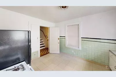 227 Common St, Watertown, MA 02472 - Photo 7