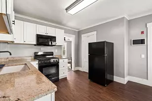 64 Mooreland Ave, Leominster, MA 01453 - Photo 5