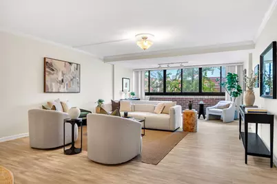 9 Hawthorne Pl #7H, Boston, MA 02114 - Photo 1