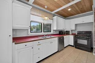 7 Garfield St, Acushnet, MA 02743 - Photo 13