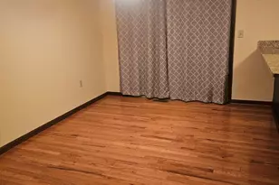 92 Swan St, Lowell, MA 01852 - Photo 11