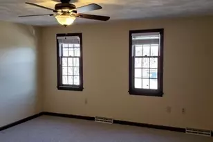 92 Swan St, Lowell, MA 01852 - Photo 15