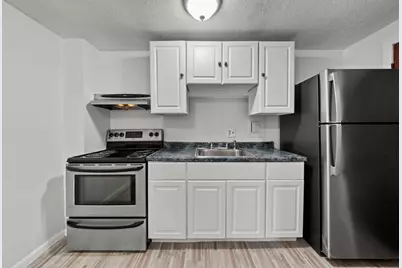 770 Cummins Hwy #1, Boston, MA 02126 - Photo 5
