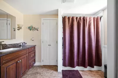 363 Loomis St, Westfield, MA 01085 - Photo 25