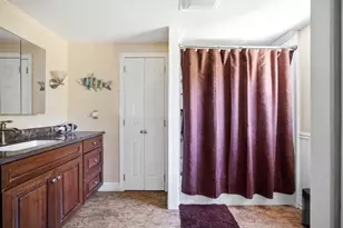 363 Loomis St, Westfield, MA 01085 - Photo 25