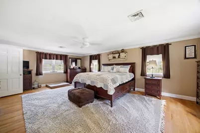363 Loomis St, Westfield, MA 01085 - Photo 13