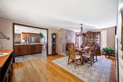 363 Loomis St, Westfield, MA 01085 - Photo 3