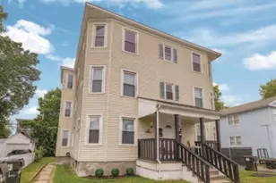82 Malden St, Springfield, MA 01108 - Photo 3