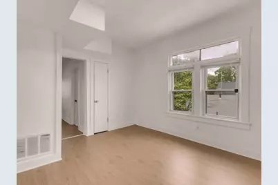 82 Malden St, Springfield, MA 01108 - Photo 9
