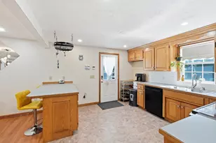 305 Mount Vernon, Fitchburg, MA 01420 - Photo 7