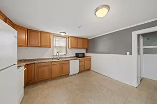 28 Federal Ave, Quincy, MA 02169 - Photo 3