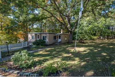 32 Tyson Rd, Worcester, MA 01606 - Photo 5