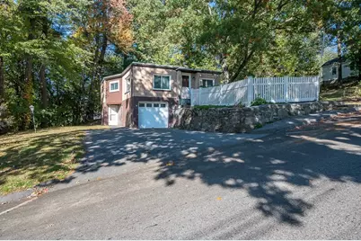 32 Tyson Rd, Worcester, MA 01606 - Photo 1