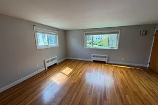 52 Carver Rd E, Watertown, MA 02472 - Photo 5