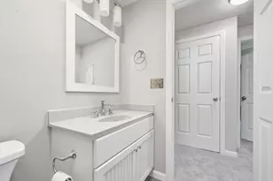610 S Franklin St, Holbrook, MA 02343 - Photo 13