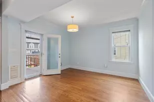 22 Santuit St, Boston, MA 02124 - Photo 3