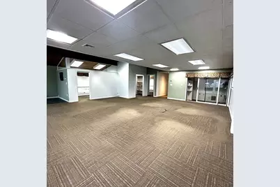 670 Pleasant St, Brockton, MA 02301 - Photo 13